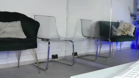 rebbeccaray online show from 01.11.26