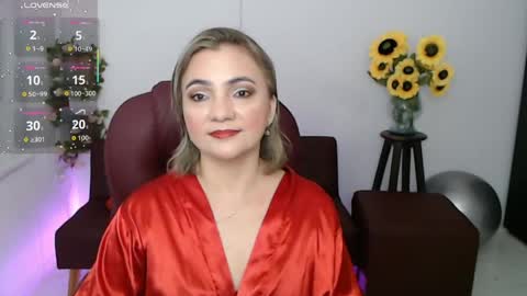 Snapshot of rebeca_milf chatting on 04.26.26 REBECA online show from 04.26.26