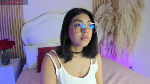 Snapshot of rebeca_taylor_ chatting on 02.15.26 rebeca_taylor_ online show from 02.15.26