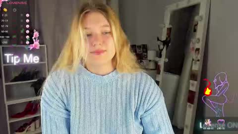 rebecca_____ online show from 09.12.25