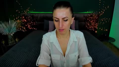 rebecca_diamonds online show from 02.13.25