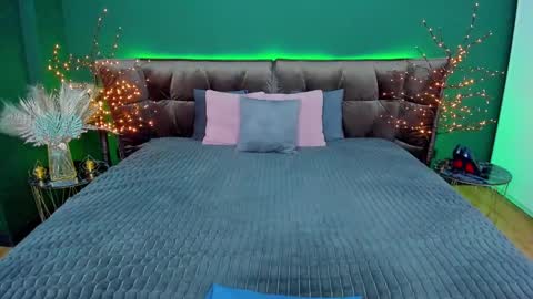 rebecca_diamonds online show from 02.23.25