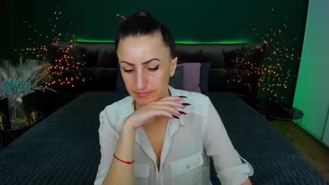 rebecca_diamonds online show from 03.09.25