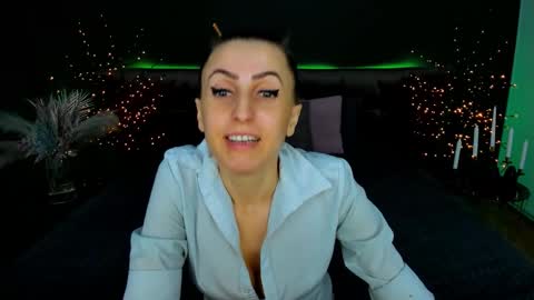 rebecca_diamonds online show from 02.02.26