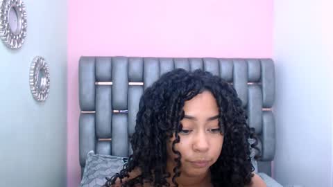 R E B E C A online show from 02.02.25