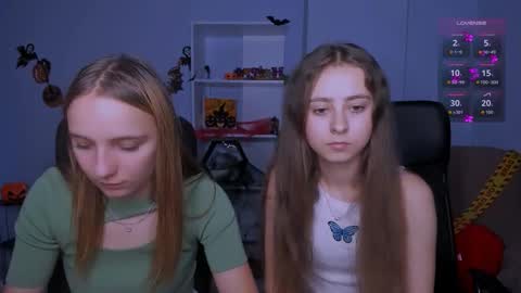 rebecca_smile_ online show from 10.23.25