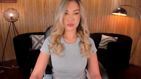 Snapshot of rebeccahudson_ chatting on 07.13.26 Rebe online show from 07.13.26