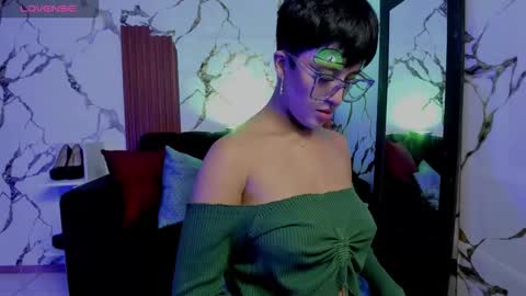 REBEKA online show from 10.08.25