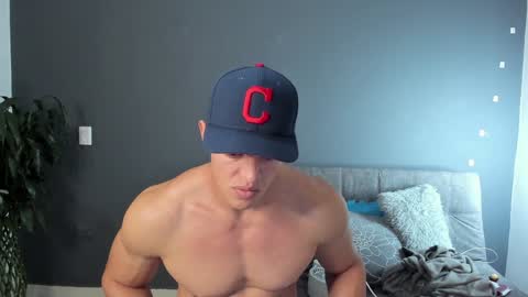 twitter REECET26 instagram RECCETAYLOR online show from 02.06.25