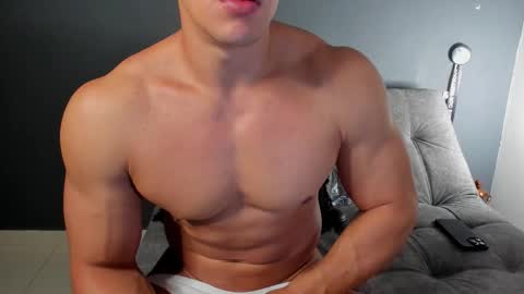 twitter REECET26 instagram RECCETAYLOR online show from 10.08.25