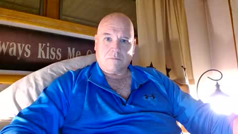 Snapshot of recman15 chatting on 11.15.25 Mtn. Man online show from 11.15.25