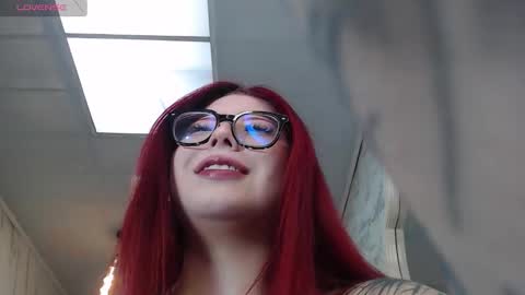 Snapshot of red_bunny_v chatting on 01.08.26 Hi Stream 800am to 200pm online show from 01.08.26