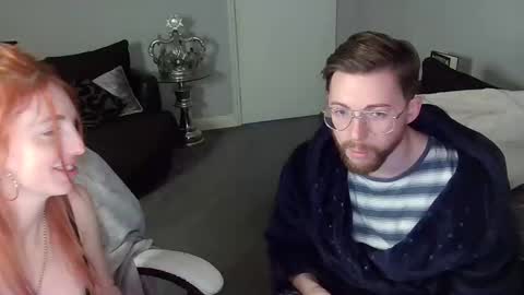 Red -  online show from 01.05.25