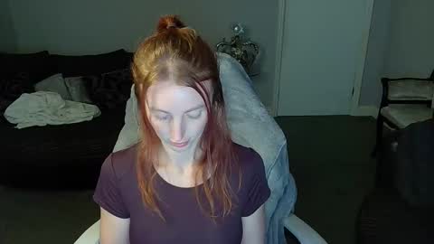 Snapshot of red_firesquirt chatting on 02.07.26 Red - online show from 02.07.26