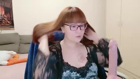 Snapshot of red_fox777 chatting on 02.16.26 Lisa online show from 02.16.26