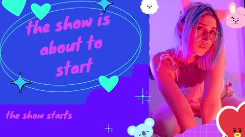 IG   OF red moonn online show from 01.16.25