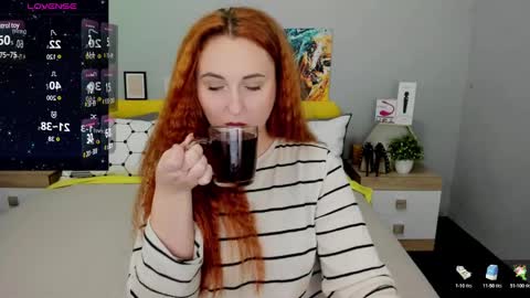 Lessy Fox online show from 01.10.25