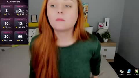 Lessy Fox online show from 02.21.25