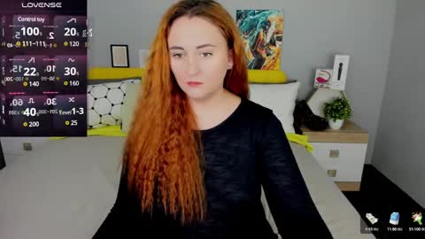 Lessy Fox online show from 03.09.25