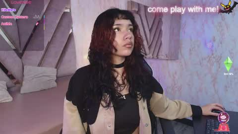 Snapshot of red_pandaa chatting on 05.26.26 red_pandaa online show from 05.26.26