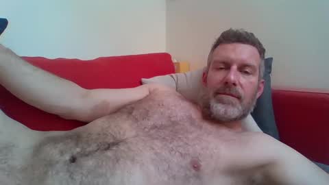 Red online show from 12.21.24