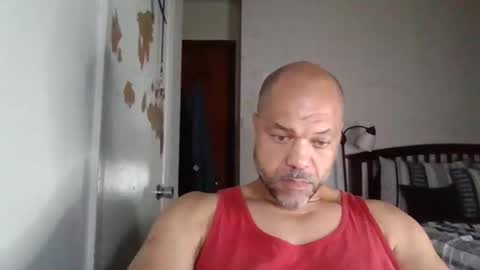 Snapshot of redbone441 chatting on 04.22.26 Redbone online show from 04.22.26