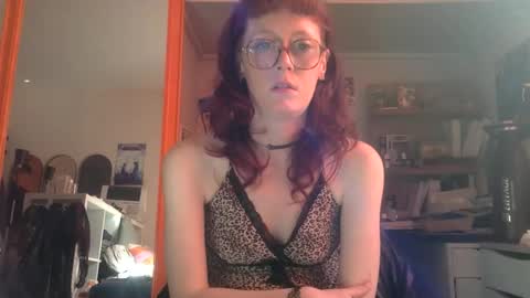 Snapshot of redcassie666 chatting on 03.25.26 redcassie666 online show from 03.25.26