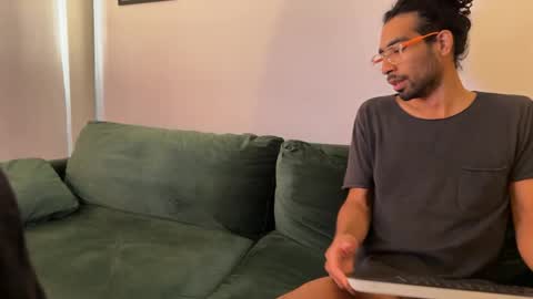 redfloweer online show from 03.30.26