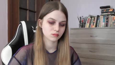 Lily online show from 12.30.24