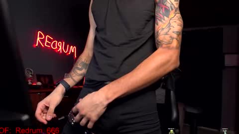 Red online show from 10.08.25