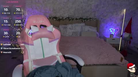 Snapshot of redshinee chatting on 12.22.24 Mati online show from 12.22.24