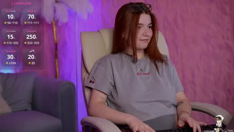 Snapshot of redshinee chatting on 01.25.25 Mati online show from 01.25.25