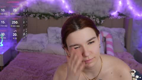 Snapshot of redshinee chatting on 02.07.25 Mati online show from 02.07.25