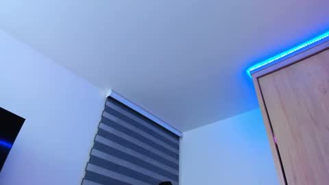 redski77 online show from 12.29.24