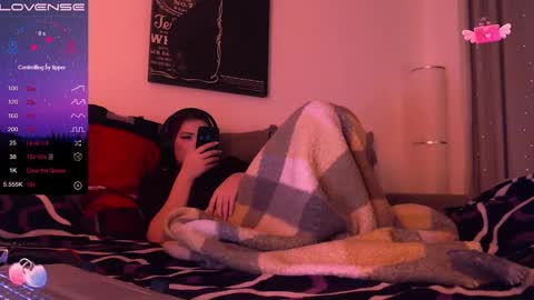 Red online show from 01.11.25