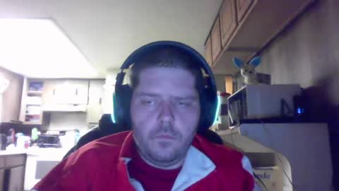 Snapshot of reecoiled chatting on 06.16.26 reecoiled online show from 06.16.26