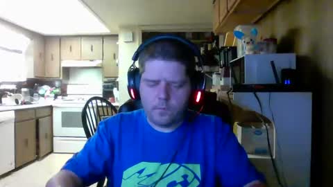 Snapshot of reecoiled chatting on 06.17.26 reecoiled online show from 06.17.26