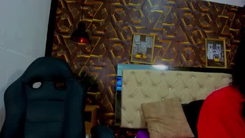 reed_kitty online show from 11.24.25