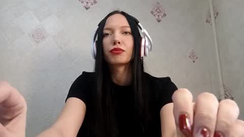 Mia online show from 03.16.26