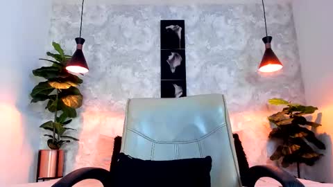 Regan online show from 11.26.25