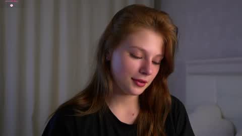 Snapshot of regenasuri chatting on 07.06.26 Grace online show from 07.06.26