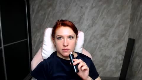 Snapshot of reginasmilee chatting on 03.11.26 Regina online show from 03.11.26