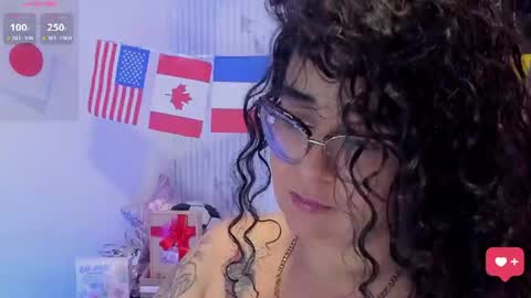 Snapshot of reginavegaa chatting on 06.12.26 reginavegaa online show from 06.12.26