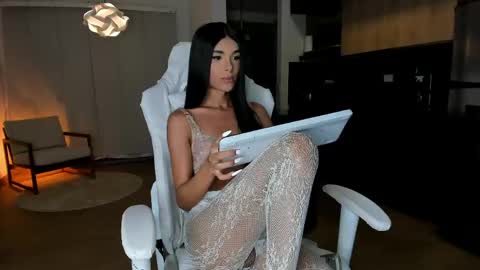  REICHEL  online show from 04.22.26