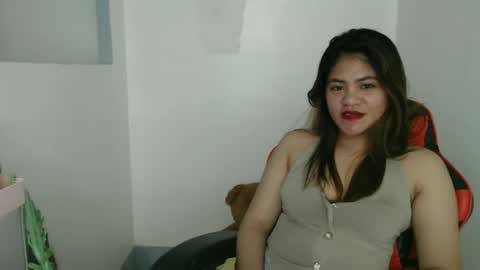 reign2525 online show from 03.10.25