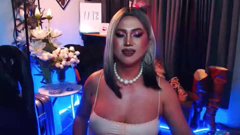 Red Ivy online show from 03.19.26