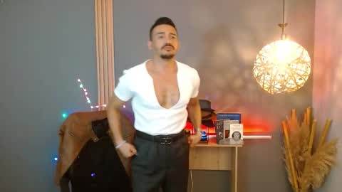 Snapshot of reiko_85_ chatting on 02.20.26 REIKO online show from 02.20.26