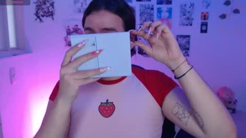 Snapshot of reiko_doll chatting on 11.29.25 REIKO online show from 11.29.25