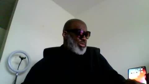 Snapshot of reikoveino chatting on 06.01.26 reikoveino online show from 06.01.26