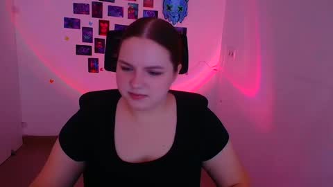 Snapshot of reinakitty_ chatting on 02.20.26 Reina online show from 02.20.26